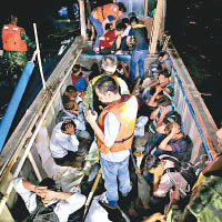 南亞人偷渡潮和「假難民」問題困擾香港。（資料圖片）
