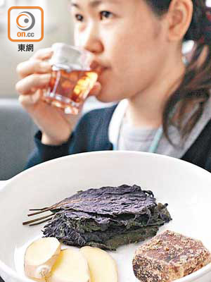 蘇葉生薑紅糖茶可驅風寒抗流感。