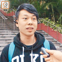 樂先生（大學生）「香港有發牌制度會鼓勵街頭藝人出嚟表演，令城市有生氣。」