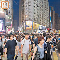 本港首季經濟僅增長百分之零點八，當局預計未來仍偏向下行。（羅錦鴻攝）