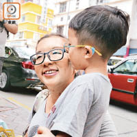張女士的泰裔兒子順利獲派心儀的九龍塘官立小學。