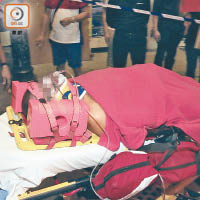 巴籍漢跳下氣墊受傷送院。