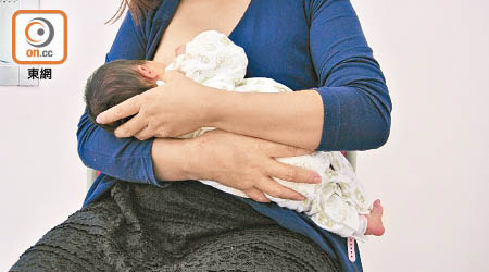 母乳餵哺可提升早產嬰兒心臟功能。（資料圖片）