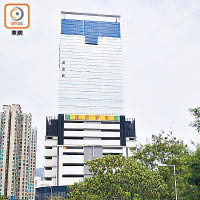 屯門<BR>屯門中央廣場十九樓設有香港國際社會服務社辦事處。