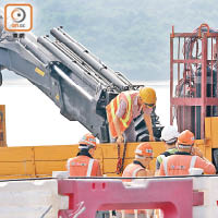 大橋香港段工程動工以來意外頻生。（資料圖片）