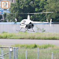 在石崗機場飛行的同類型直升機。（文健雄攝）