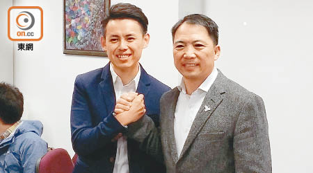 胡志偉（右）取代羅健熙（左）出選黨主席，但否認已放棄黨政分家。（馮惠詩攝）