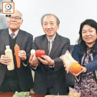 左起：香港兒科基金董事會主席陳作耘、侯傑泰及王曉莉，呼籲學生養成每日吃早餐習慣。（鍾君容攝）