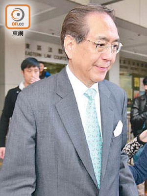 港大校委會主席李國章是控方首名證人。