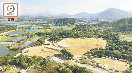 天水圍「泥頭山」事件成為去年環保關鍵詞選舉首位。