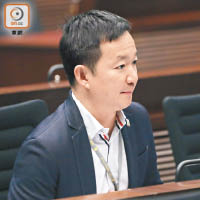 陳志全表示，擔心警務人員犯案是否成為趨勢。（陳章存攝）