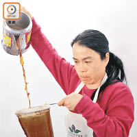 港式奶茶製作技藝獲推薦列入非遺。