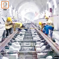 高鐵香港段主隧道路軌去年底正式貫通，但其餘工程卻龜速進行。