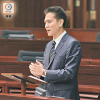 周浩鼎認為香港郵政應為問題負上最大責任。
