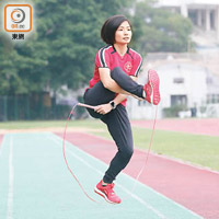 跳繩爭場地鍛煉<br>莊琬琳指出，因要與其他團體爭用康文署的體育設施，影響到運動員的跳繩訓練。