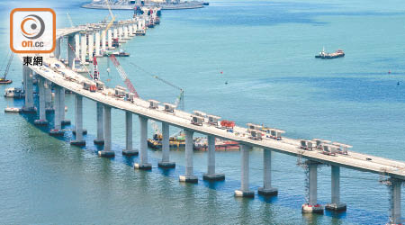 大橋香港段工程波折重重，內地和澳門隨時被香港拖後腿。