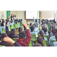 台山商會學校曾在二月安排小三學生參加出版社舉辦的TSA應試技巧講座。（互聯網圖片）