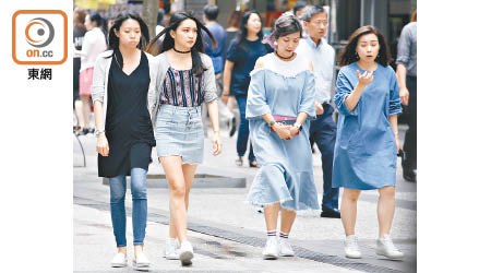 本港經歷多雨的五月之後，未來一兩天又有驟雨及雷暴。（黃偉邦攝）