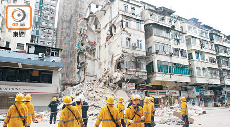 七年前馬頭圍道塌樓事件令公眾關注舊樓失修問題。（資料圖片）