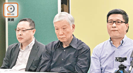 戴耀廷（左起）、朱耀明及陳健民「反口」拒絕認罪，又借七一遊行籌款抗辯。（譚敏聰攝）