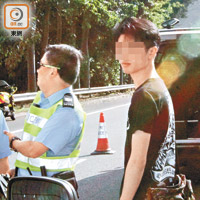 七人車司機涉嫌危駕被捕。