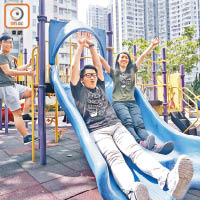 青年鍾晞浚（左起）、陳智謙和林海媚為菲律賓貧困社區興建首個遊樂場。（李志湧攝）