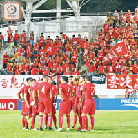 香港足球代表隊日前友賽老撾，在播放國歌時再有球迷噓聲四起。（資料圖片）