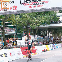 阿聯酋車隊的莫荷歷在香港UCI亞洲巡迴賽分站賽事奪冠。