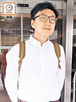 旺角暴亂案昨進行審前覆核，梁天琦被加控一項襲警罪。