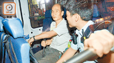 首被告陳斯紹被控一項意圖造成身體嚴重傷害而淋潑腐蝕性液體罪。