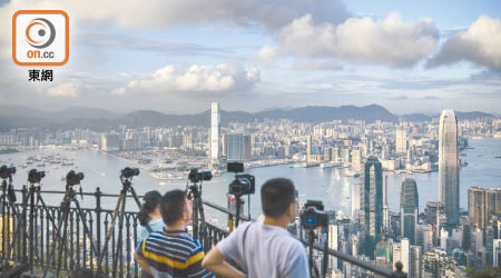 香港蟬聯全世界最多國際旅客到訪的城市。