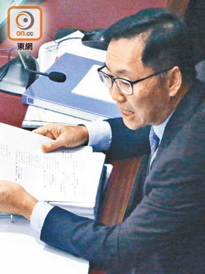 陳健波批評泛民拖延會議時間，只會令建制派更堅決修改《議事規則》。