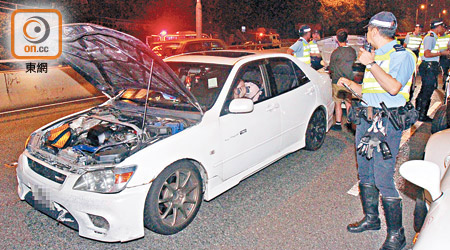 警方進行反非法賽車，偵察到多輛車輛超速。