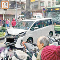 澳門日前發生奪命車禍，一輛巴士失控加速猛撼前方私家車，女途人遭捲入私家車車底身亡。