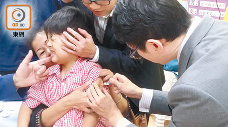 乙型流感專襲兒童，家長應盡快帶子女接種流感疫苗。（資料圖片）
