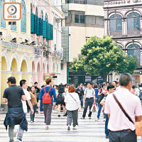 在新方案下南灣站及藝園站可能不保，屆時整段澳門半島線完全沒有站進入市中心。