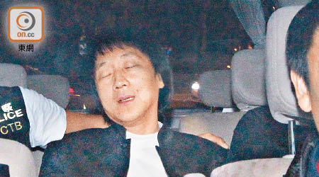 「上海仔」郭永鴻一六年由泰國返港被警方拘捕，至今仍未被正式落案。
