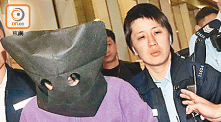 女被告簡桂芳被控一項謀殺罪。