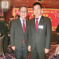 蔡榮星（左）同譚錦球（右）都話年輕人最緊要累積工作經驗。（溫國佳攝）