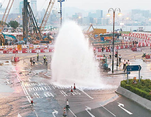 申訴署轟 香港落後水管長漏 水署失職年嘥5.3億