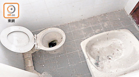 荃灣街市空置宿舍設有洗手間等設施。