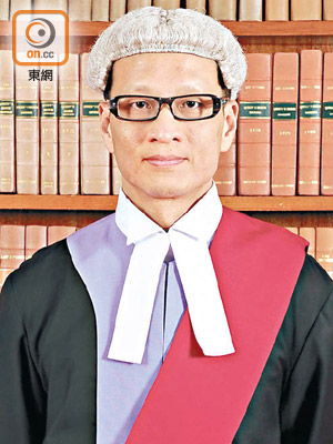 法官葉佐文近日多番批評律政司做法難以接受。