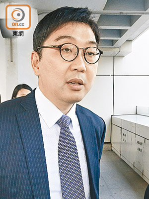 無綫副總經理（法律及國際事務）陳樹鴻（圖）在過去三日，一直到庭旁聽。