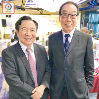 台北貿易中心主任巫英臣（左）及香港台灣商貿合作委員會委員劉大貝（右）好關注中美貿易戰嘅發展。