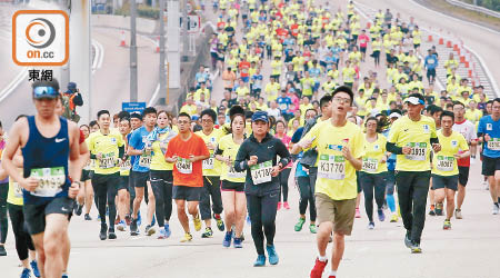 渣打香港馬拉松2019將於明年農曆新年假期後、二月十七日舉行。