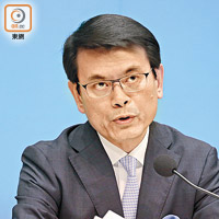 商務及經濟發展局局長邱騰華<br>民望︰26%