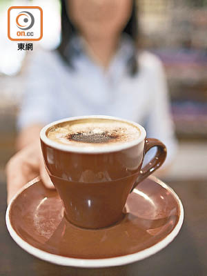 研究發現飲咖啡能預防腦退化。