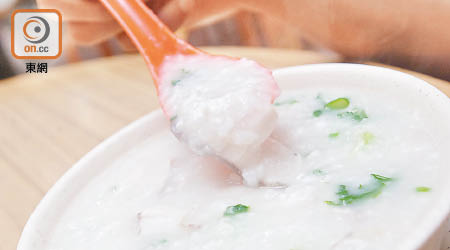 簡單一碗清香米粥，已可健脾、益胃又養腎。