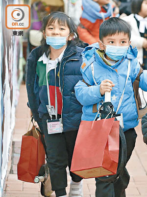 踏入冬季流感高峰期，衞生防護中心指如學童出現流感病徵，便不應回校上課。