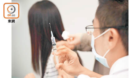 政府今年接獲四百多宗涉及HPV疫苗的投訴，大部分涉及懷疑「水貨」疫苗。